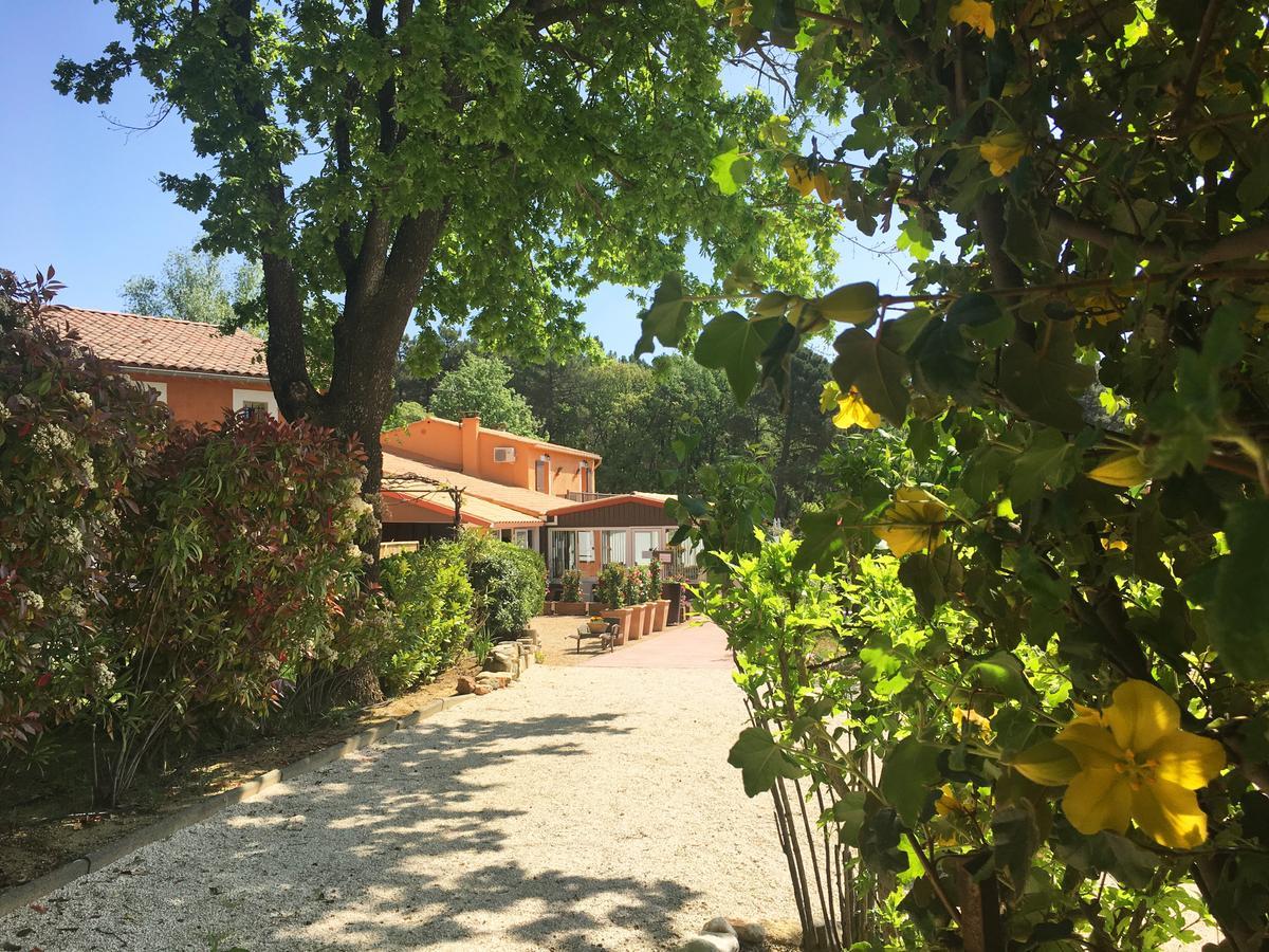 Hotel Les Ambres Roussillon en Isere Esterno foto
